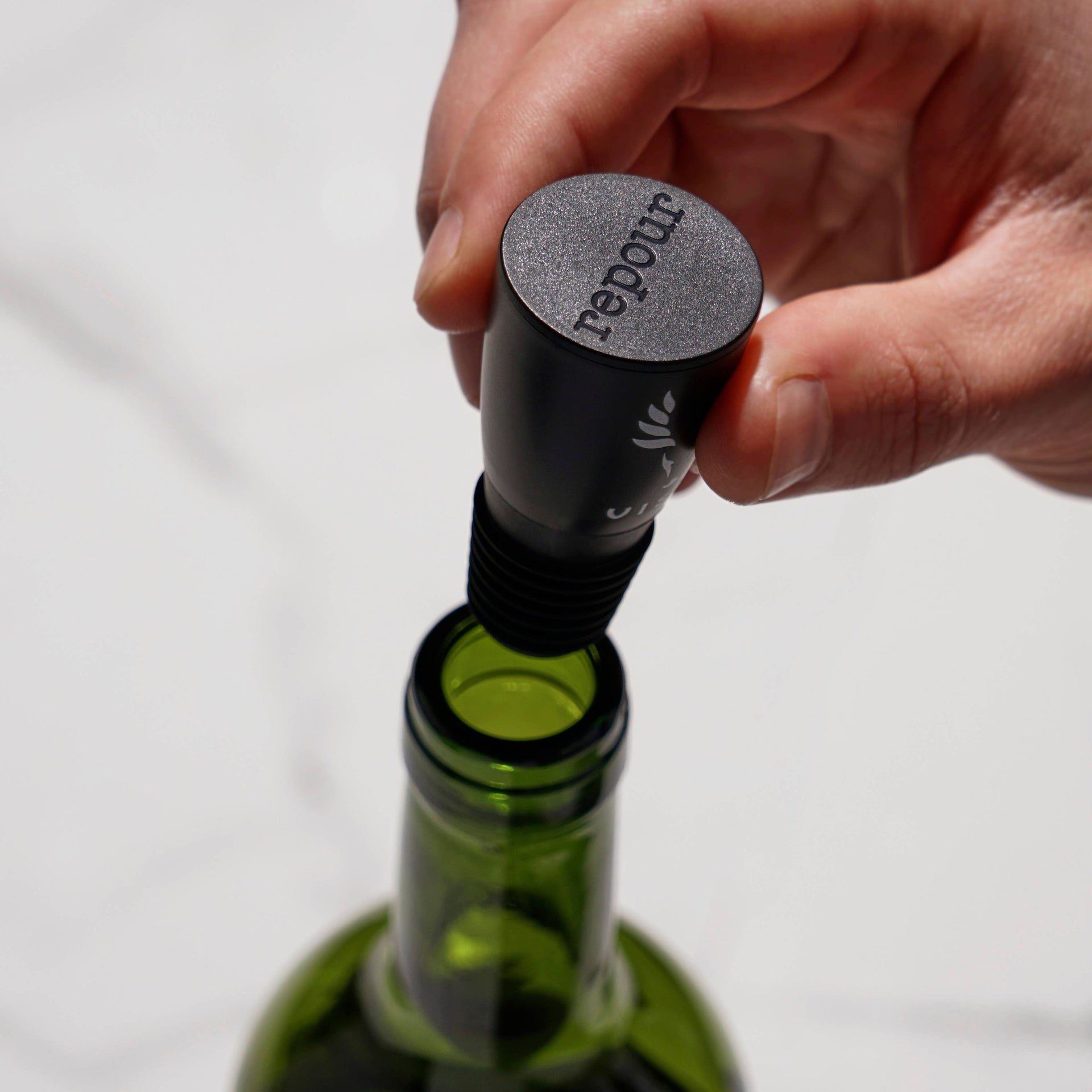 Viski - Alchemi Repour Vaccuum Seal Wine Stoppers - Set of 6