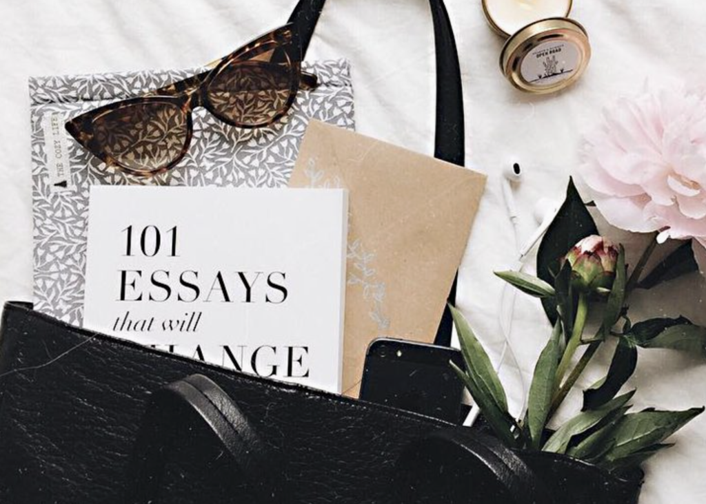 101 Essays That Will Change the Way You Think