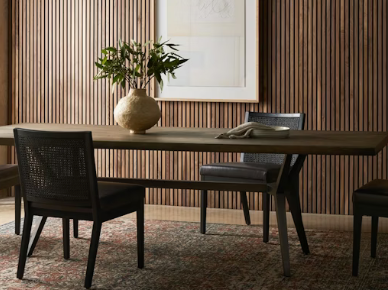 Bryceland Dining Table